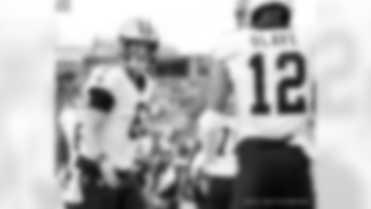 Check out the game action photos from the New Orleans Saints game against the Tennessee Titans for Week 17 of the 2025 NFL season on Dec. 28, 2025 at Nissan Stadium.