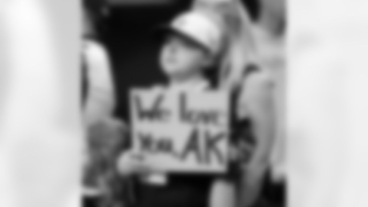 Check out the fan photos from the New Orleans Saints game against the Atlanta Falcons for Week 12 of the 2025 NFL season on Nov. 23, 2025 at the Caesars Superdome.