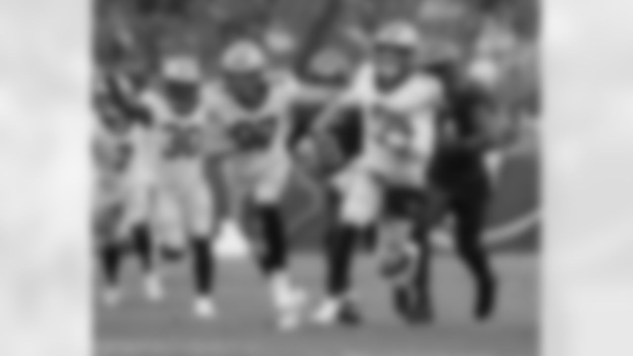 Check out the best photos of the New Orleans offense in their game against the Tampa Bay Buccaneers for Week 14 of the 2025 NFL season on Dec. 7, 2025 at Raymond James Stadium.