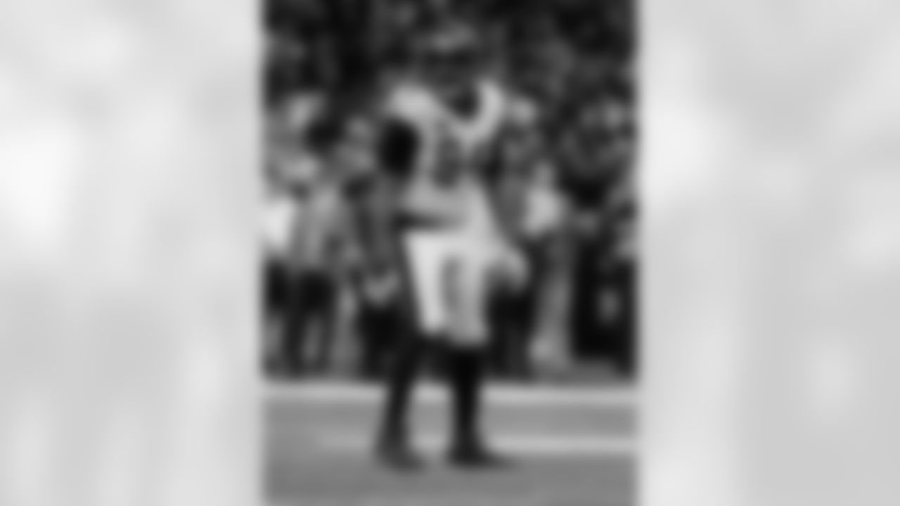 Check out the game action photos from the New Orleans Saints game against the New York Jets for Week 16 of the 2025 NFL season on Dec. 21, 2025 at the Caesars Superdome.