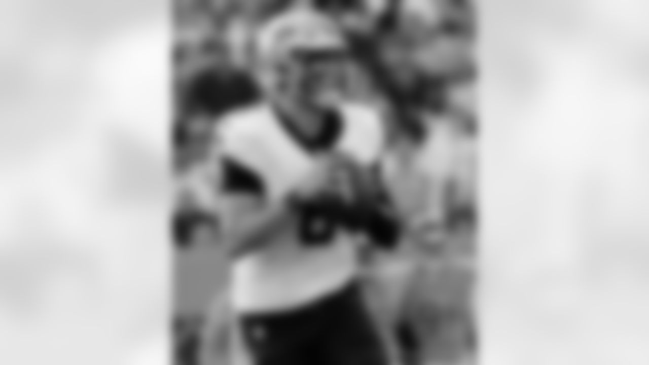 Check out the game action photos from the New Orleans Saints game against the Tennessee Titans for Week 17 of the 2025 NFL season on Dec. 28, 2025 at Nissan Stadium.