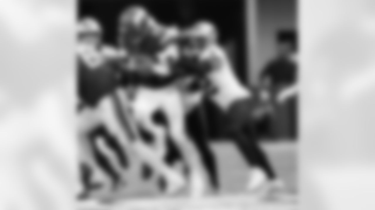 Check out the game action shots from the New Orleans Saints game against the Minnesota Vikings in Week 10 of the 2023 NFL season.
