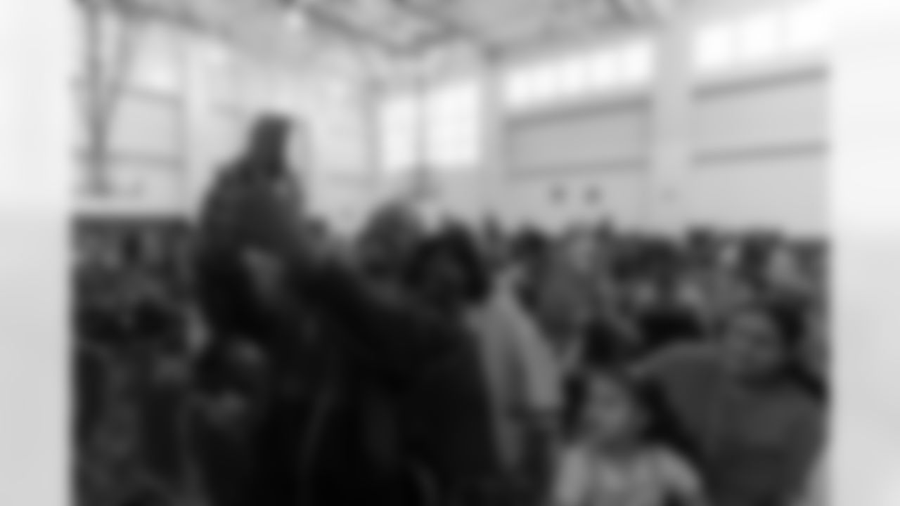 New Orleans Saints players hosted their annual Thanksgiving turkey giveaway at Dryades YMCA on Tuesday, Nov. 18, 2025. The players purchased turkeys and fixings from Rouses Markets to feed families in need, while giving them the opportunity to meet some of their favorite players during the annual holiday event.