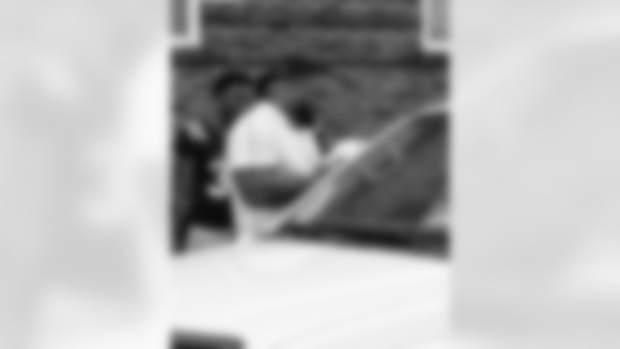 New Orleans Saints defensive tackle Davon Godchaux hosted a Thanksgiving turkey distribution for local residents at the COPAC Community Center on Nov. 25, 2025. The Plaquemine High School football team assisted Godchaux in the giveaway.