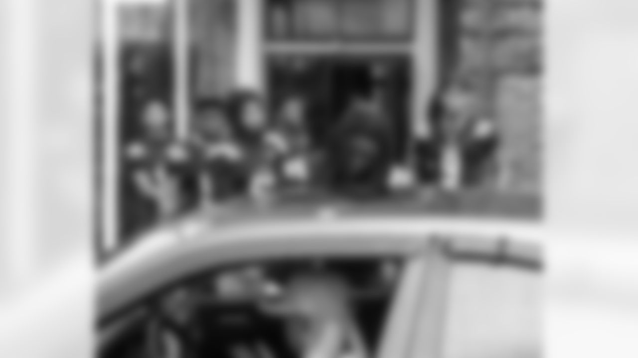 New Orleans Saints defensive tackle Davon Godchaux hosted a Thanksgiving turkey distribution for local residents at the COPAC Community Center on Nov. 25, 2025. The Plaquemine High School football team assisted Godchaux in the giveaway.