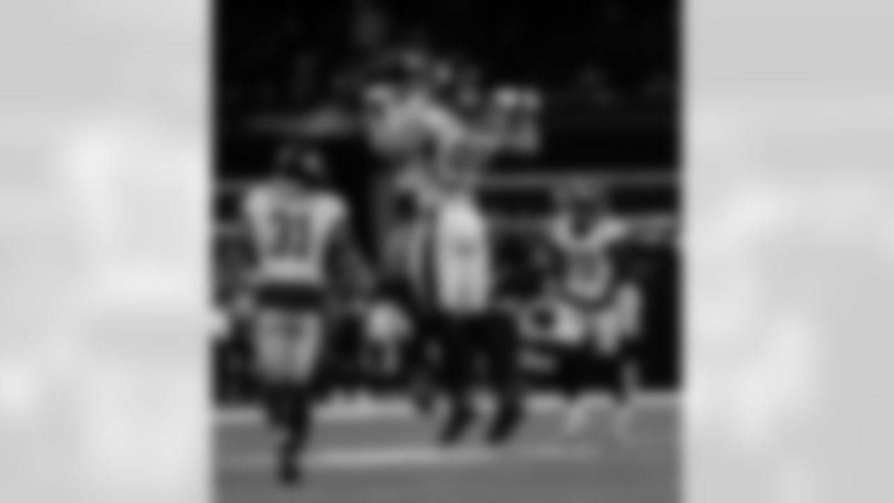 Check out the game action photos from the New Orleans Saints game against the New York Jets for Week 16 of the 2025 NFL season on Dec. 21, 2025 at the Caesars Superdome.