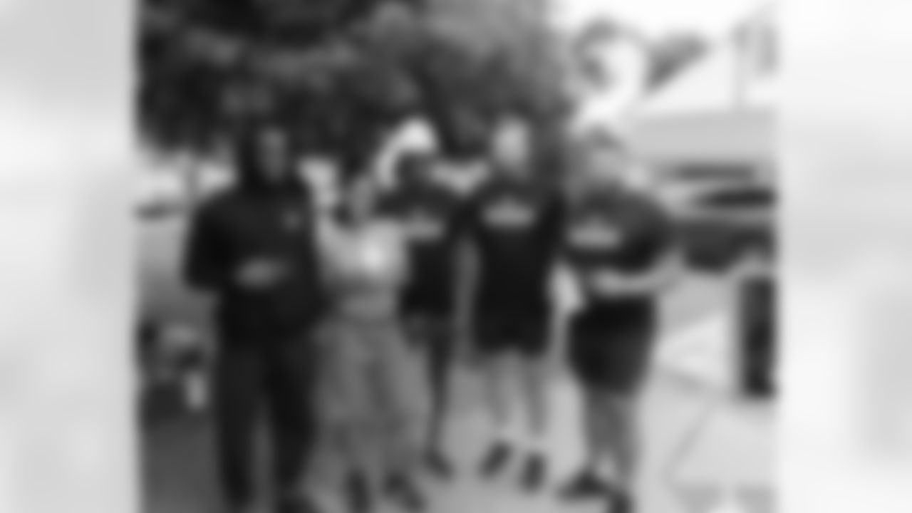 Our 2024 New Orleans Saints rookies had part two of their tour of New Orleans where they experienced local food favorites like Drago's and Hansen's Sno-Bliz. They also visited Vue Orleans and toured the Caesars Superdome.