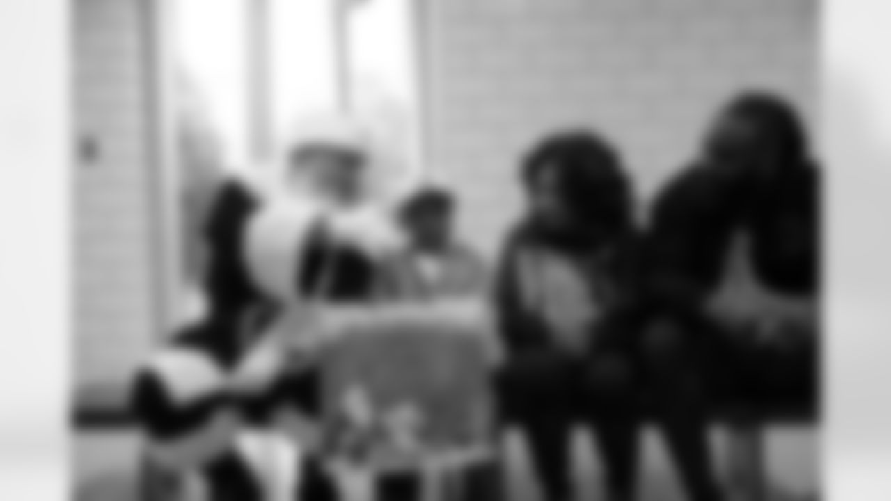 New Orleans Saints linebacker Demario Davis and his wife Tamela, through their Devoted Dreamers Foundation, teamed up with the Beignet Fest Foundation to gift holiday presents to 50 kids from Camp Benny on Wednesday, Dec. 10, 2025.