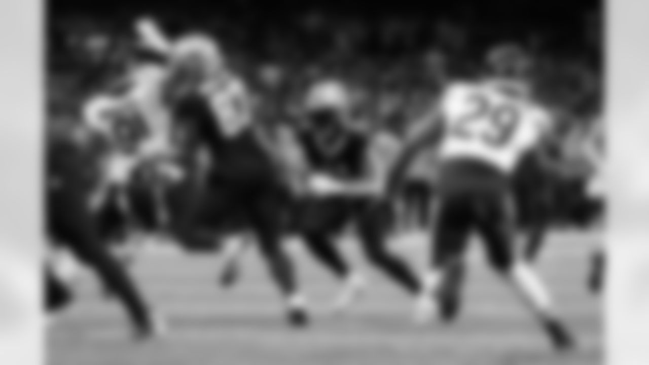 Check out the game action shots from the New Orleans Saints game against the Chicago Bears in Week 9 of the 2023 NFL season.