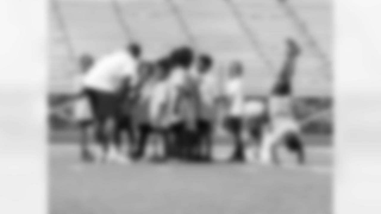 Gallery-Davon-Godchaux-NFLPA-Youth-Camp-060725-28