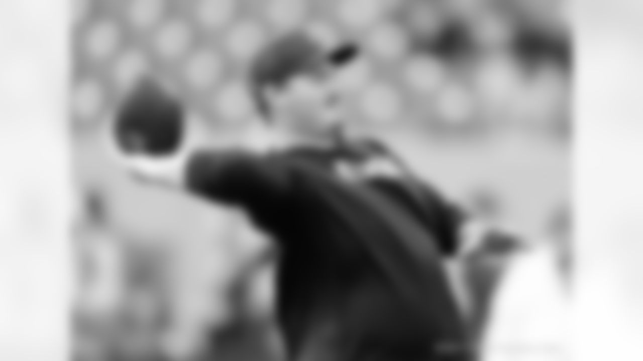 Check out the pregame photos from the New Orleans Saints game against the Tennessee Titans for Week 17 of the 2025 NFL season on Dec. 28, 2025 at Nissan Stadium.