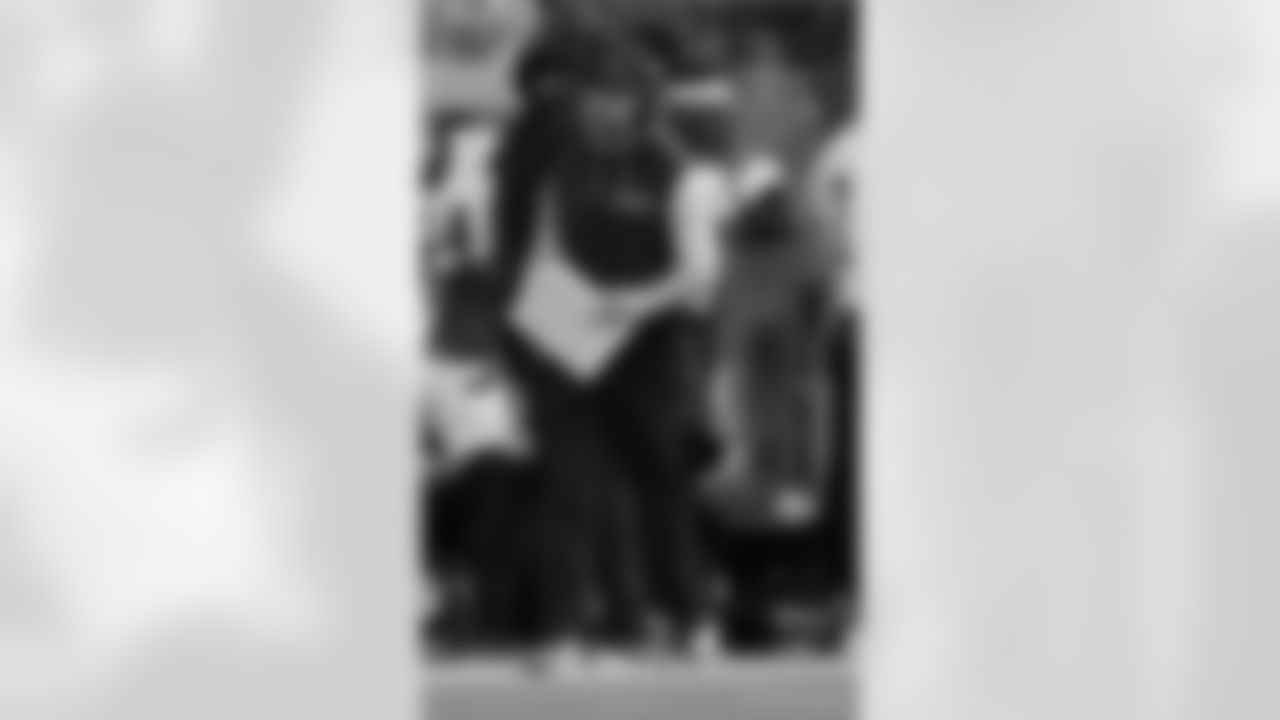 Check out the game action photos from the New Orleans Saints game against the Tennessee Titans for Week 17 of the 2025 NFL season on Dec. 28, 2025 at Nissan Stadium.