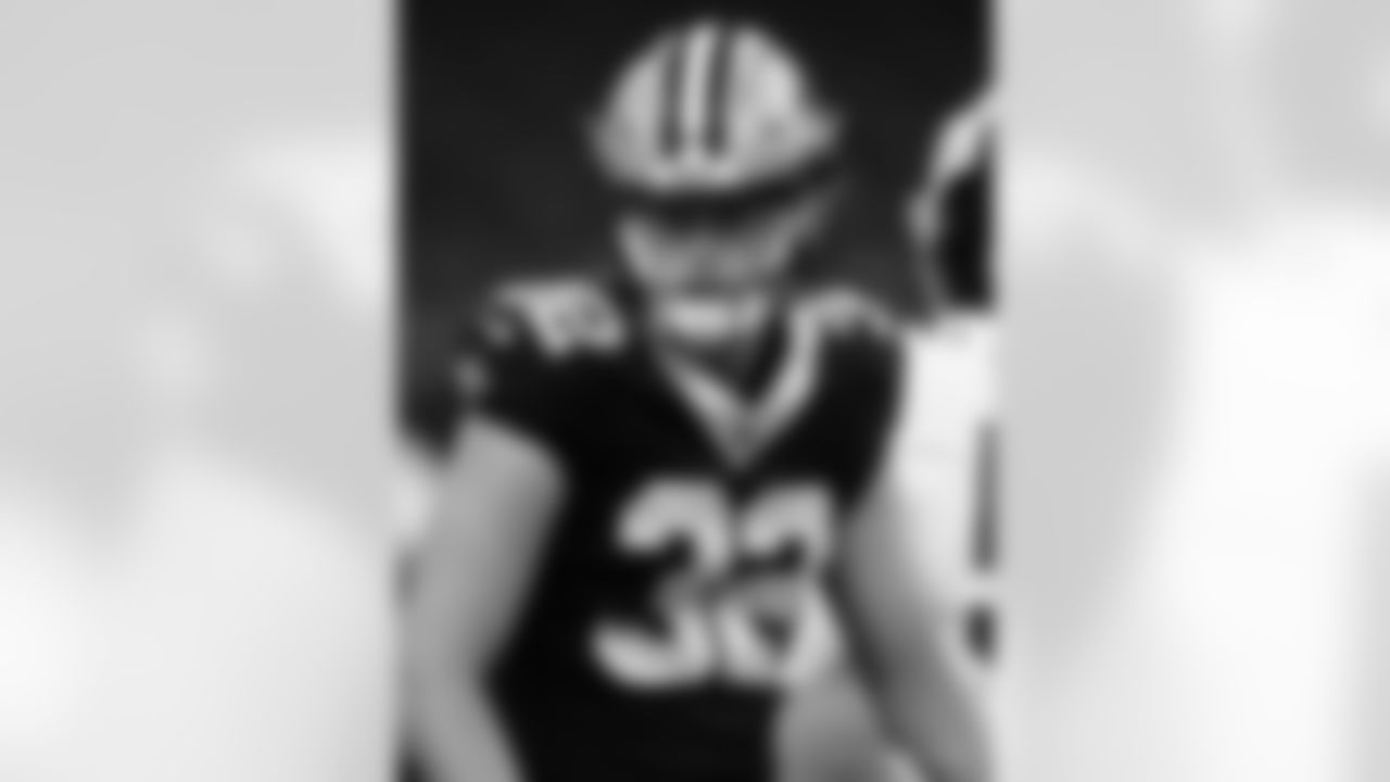 Check out the game action photos from the New Orleans Saints game against the New York Giants for Week 5 of the 2025 NFL season on Oct. 5, 2025 at Caesars Superdome.