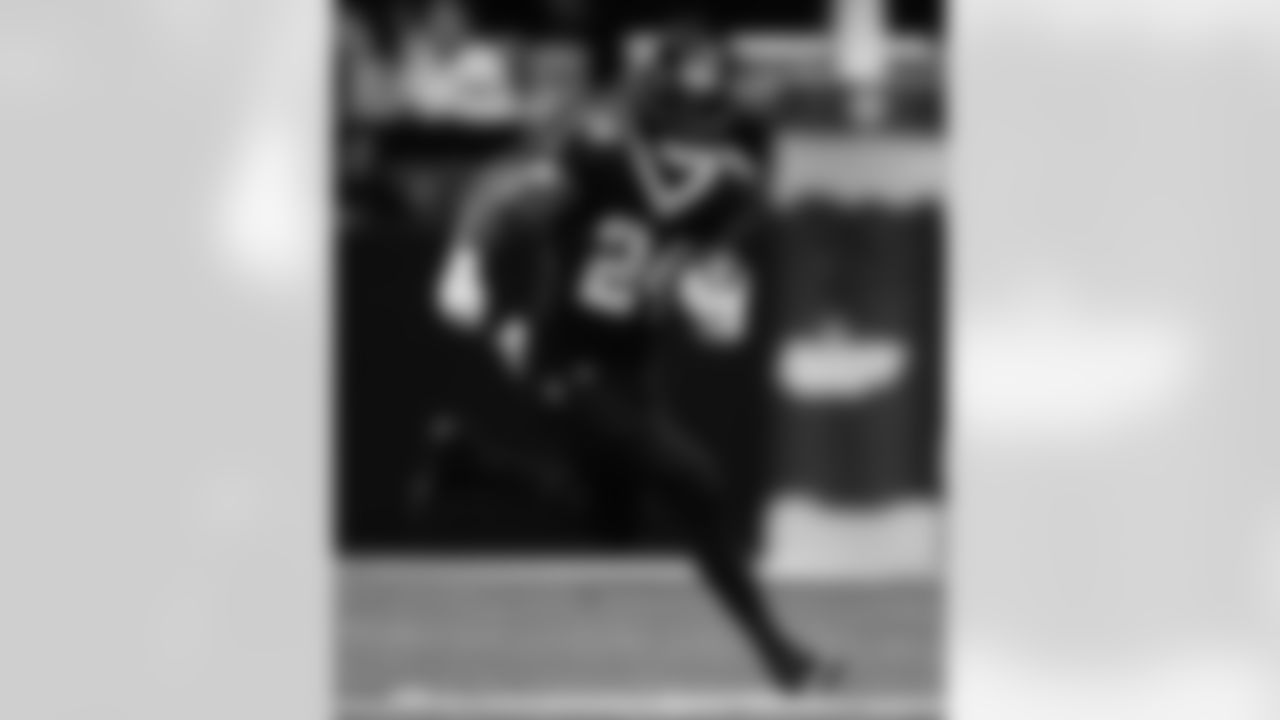 Check out the game action photos from the New Orleans Saints game against the Atlanta Falcons for Week 12 of the 2025 NFL season on Nov. 23, 2025 at the Caesars Superdome.