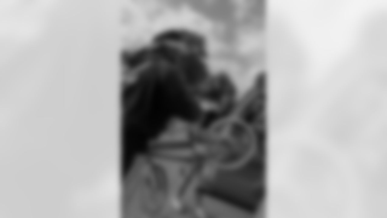 New Orleans Saints defensive tackle Davon Godchaux hosted a holiday bike giveaway on Saturday, Dec. 20, 2025 in Plaquemine, Louisiana, providing children with bicycles to celebrate Christmas and spread holiday cheer in the community.