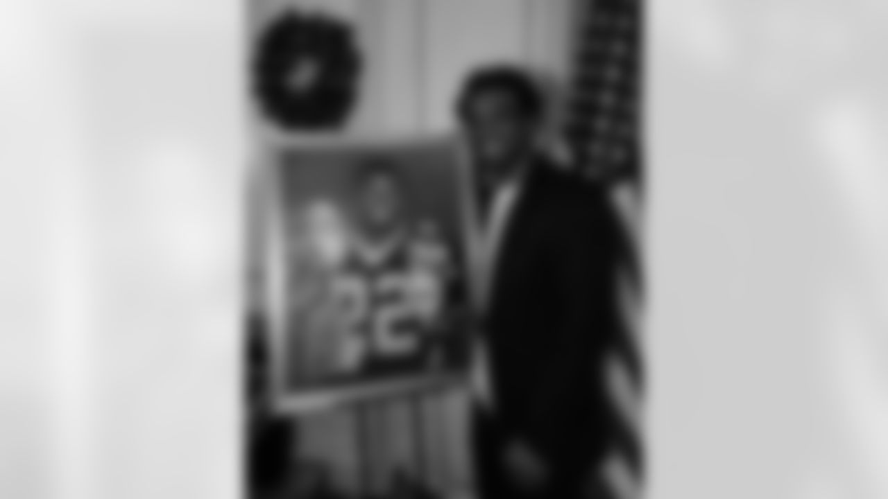 The New Orleans Saints honored Tracy Porter and Brett Maxie as the newest members inducted into the Saints Hall of Fame during a luncheon held on Friday, Dec. 12, 2025. Additionally, the late Ed Daniels was honored with the Joe Gemelli "Fleur de Lis" Award, and Steve Gleason received the inaugural Saints Hall of Fame Courage Award.