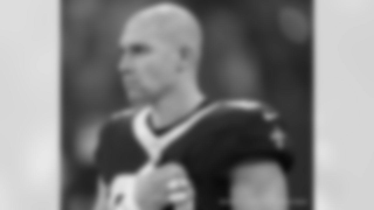 Check out the pregame warm-ups from the New Orleans Saints game against the New York Giants in Week 15 of the 2023 NFL season.