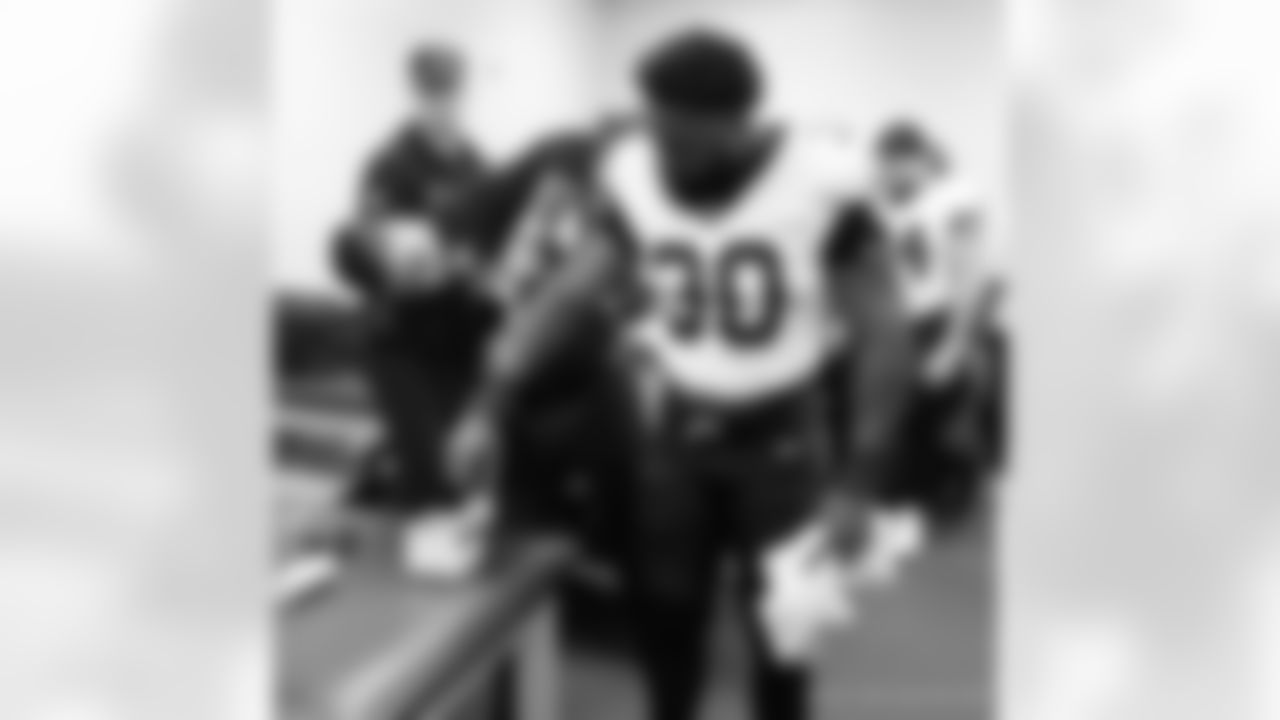 Check out the pregame photos from the New Orleans Saints game against the Tennessee Titans for Week 17 of the 2025 NFL season on Dec. 28, 2025 at Nissan Stadium.