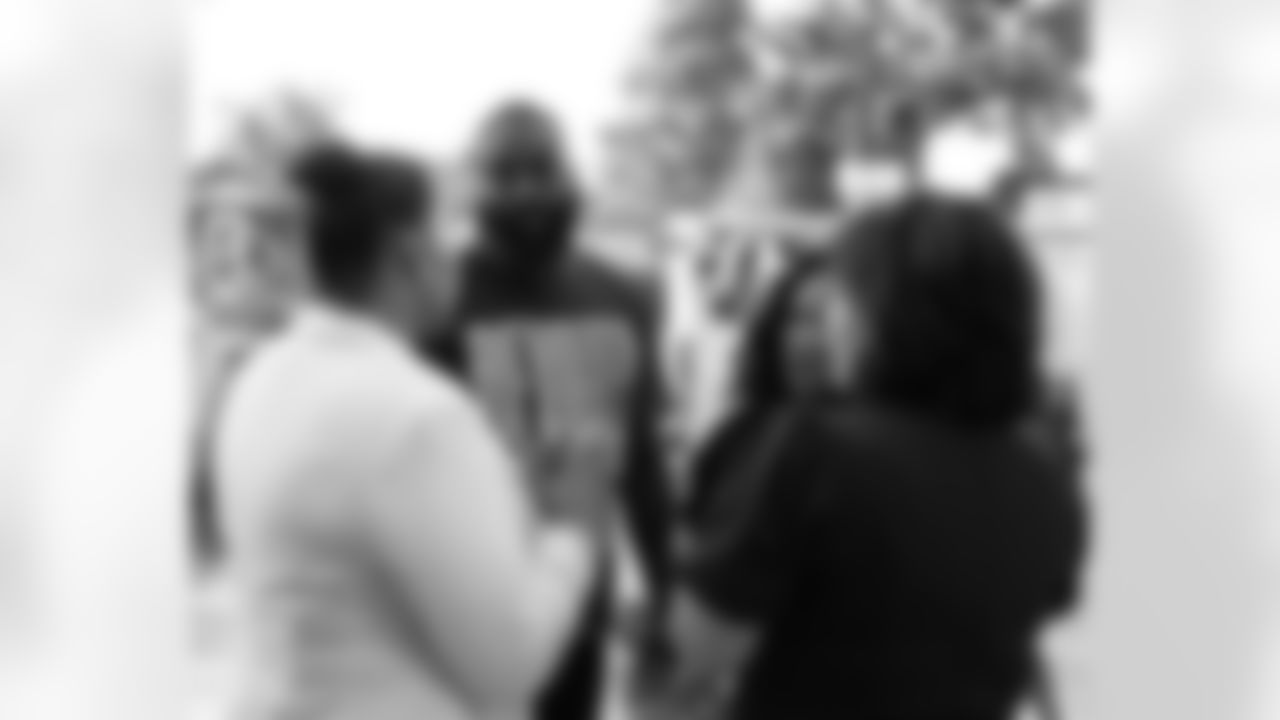 New Orleans Saints linebacker Demario Davis and his wife, Tamela's Devoted Dreamers Foundation hosted the annual "Dinner with the Davises" event at the Boys and Girls Club Gretna on Nov. 18, 2025.