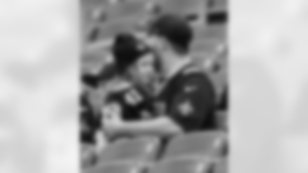 Check out the fan photos from the New Orleans Saints game against the Tennessee Titans for Week 17 of the 2025 NFL season on Dec. 28, 2025 at Nissan Stadium.