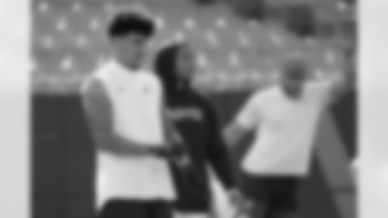 Check out the pregame photos from the New Orleans Saints game against the Carolina Panthers for Week 10 of the 2025 NFL season on Nov. 9, 2025 at Bank of America Stadium.