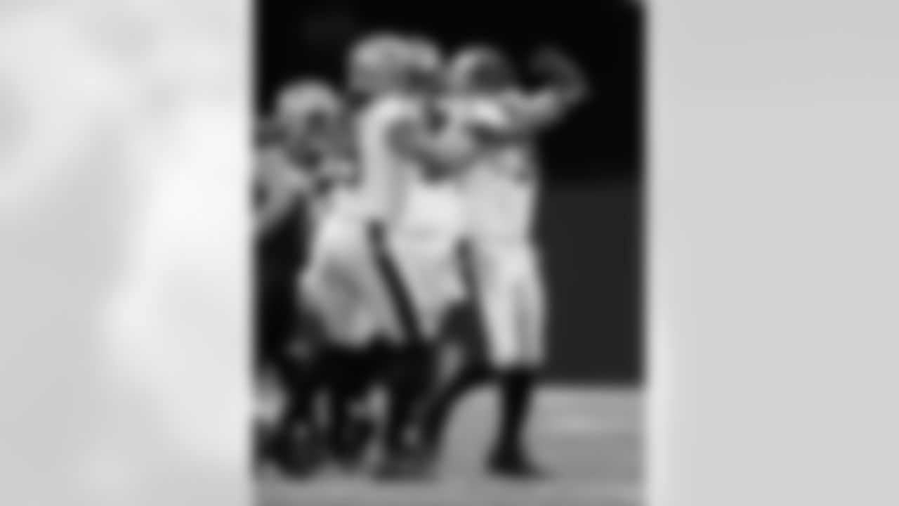 Check out the game action photos from the New Orleans Saints game against the Atlanta Falcons for Week 18 of the 2025 NFL season on Jan. 4, 2026 at Mercedes-Benz Stadium.