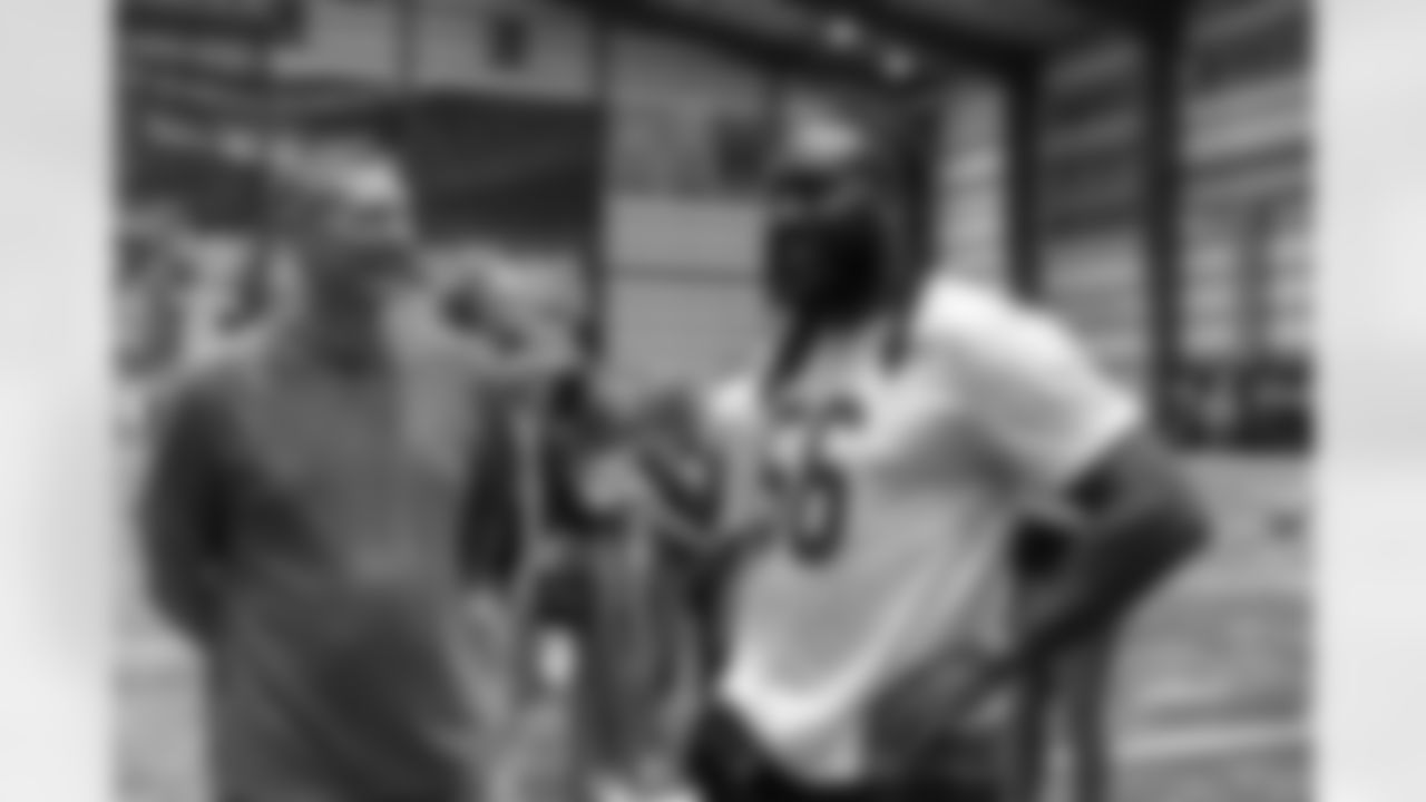 New Orleans Saints head coach Kellen Moore and Saints players welcomed the Paris Musketeers to the Ochsner Sports Performance Center on Saturday, November 22, 2025.