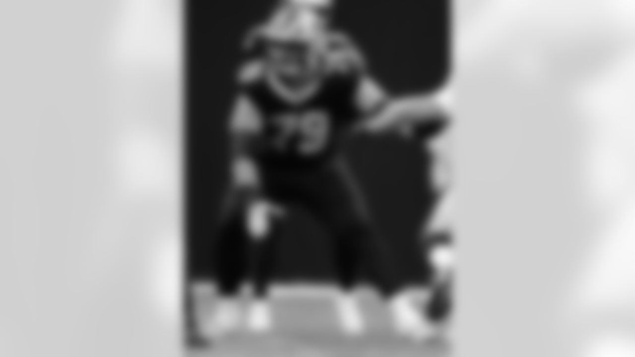 OL Luke Fortner (79) in action during the New Orleans Saints game against the Tampa Bay Buccaneers for Week 8 of the 2025 NFL season on Oct. 26, 2025 at the Caesars Superdome.