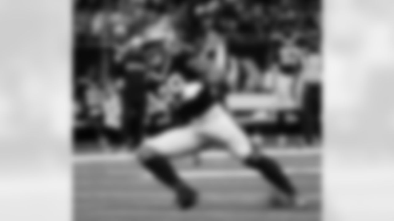 Check out the game action photos from the New Orleans Saints game against the Denver Broncos in Week 3 of the 2025 NFL preseason