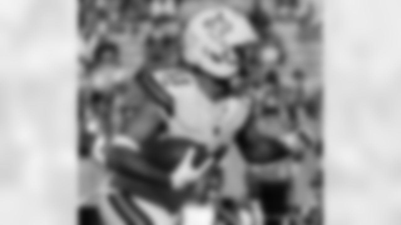 Check out the game action photos from the New Orleans Saints game against the Carolina Panthers for Week 10 of the 2025 NFL season on Nov. 9, 2025 at Bank of America Stadium.