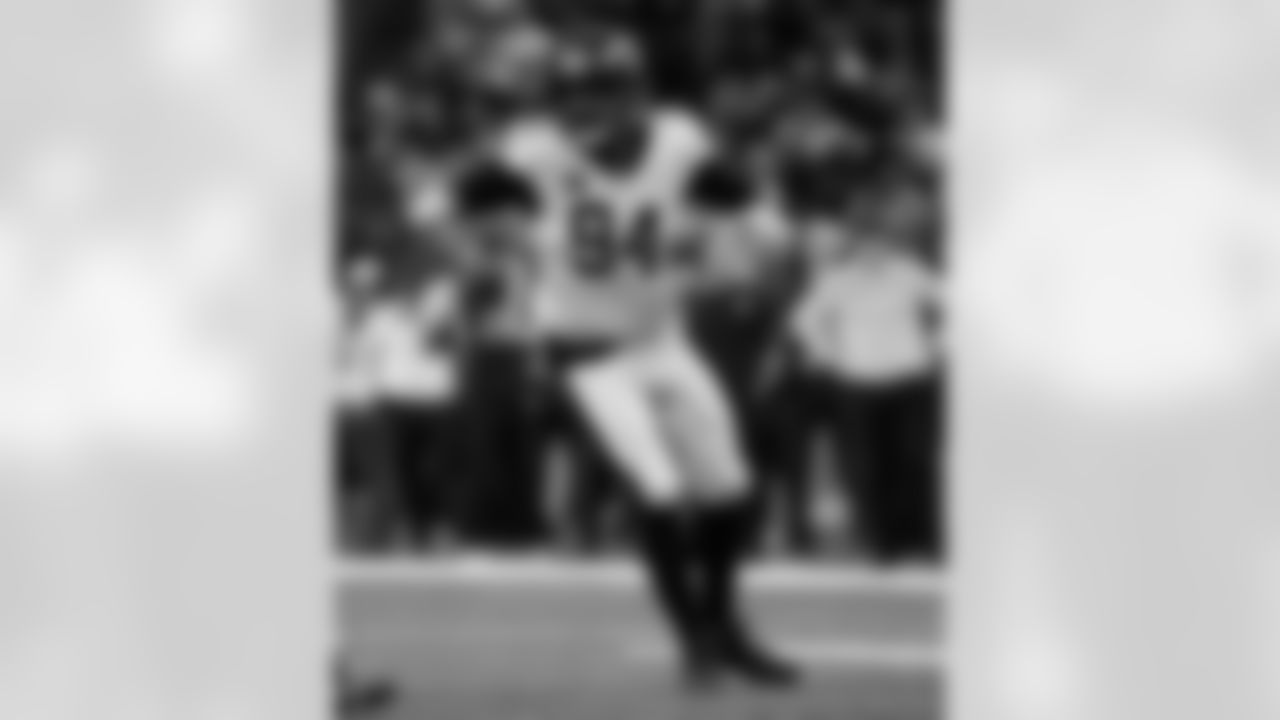 Check out the best photos of the New Orleans defense in their game against the New York Jets for Week 16 of the 2025 NFL season on Dec. 21, 2025, at Caesars Superdome.