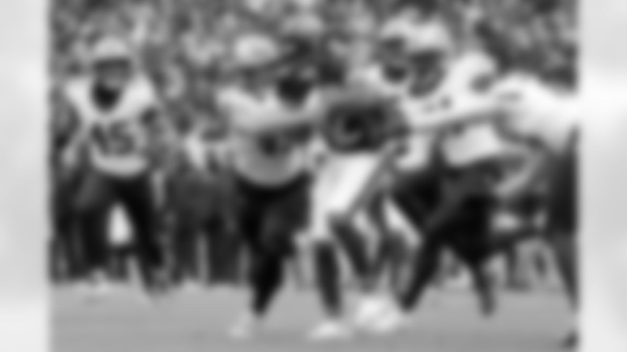Check out the game action photos from the New Orleans Saints game against the Chicago Bears for Week 7 of the 2025 NFL season on Oct. 19, 2025 at Soldier Field.