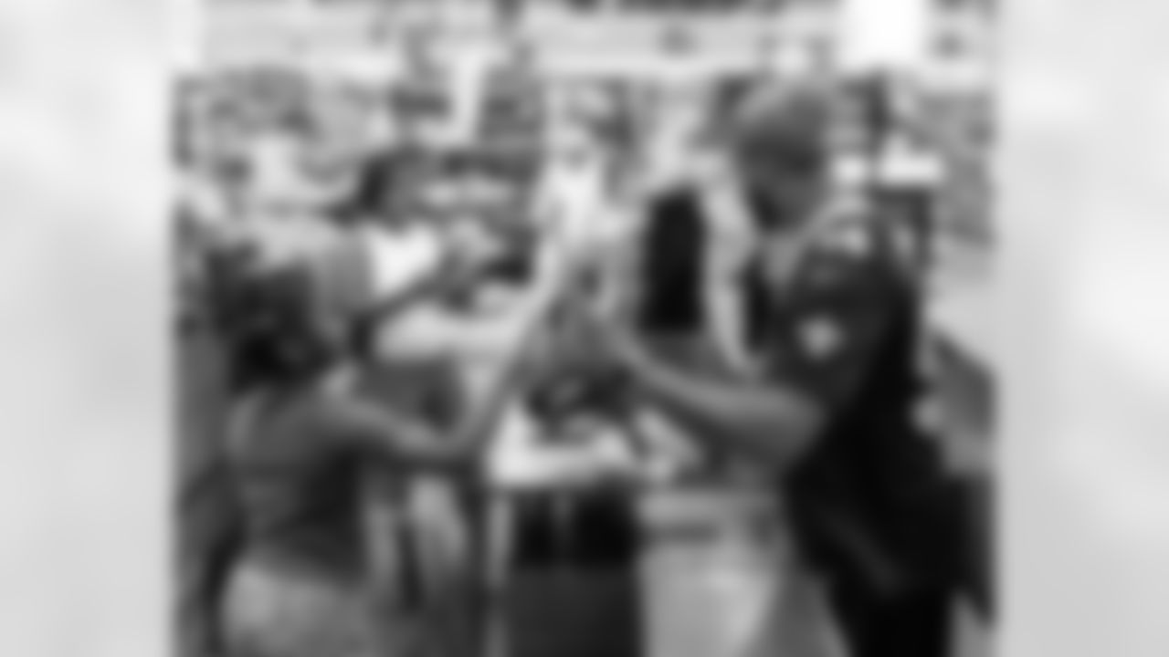 New Orleans Saints defensive end Cameron Jordan teamed up with Southern Quality Ford to provide random acts of kindness throughout the city on December 22, 2025. Jordan shared Rouses Markets gift cards with holiday shoppers, filled tanks for local fans at Chevron gas stations, and treated customers to oil changes at Southern Quality Ford.