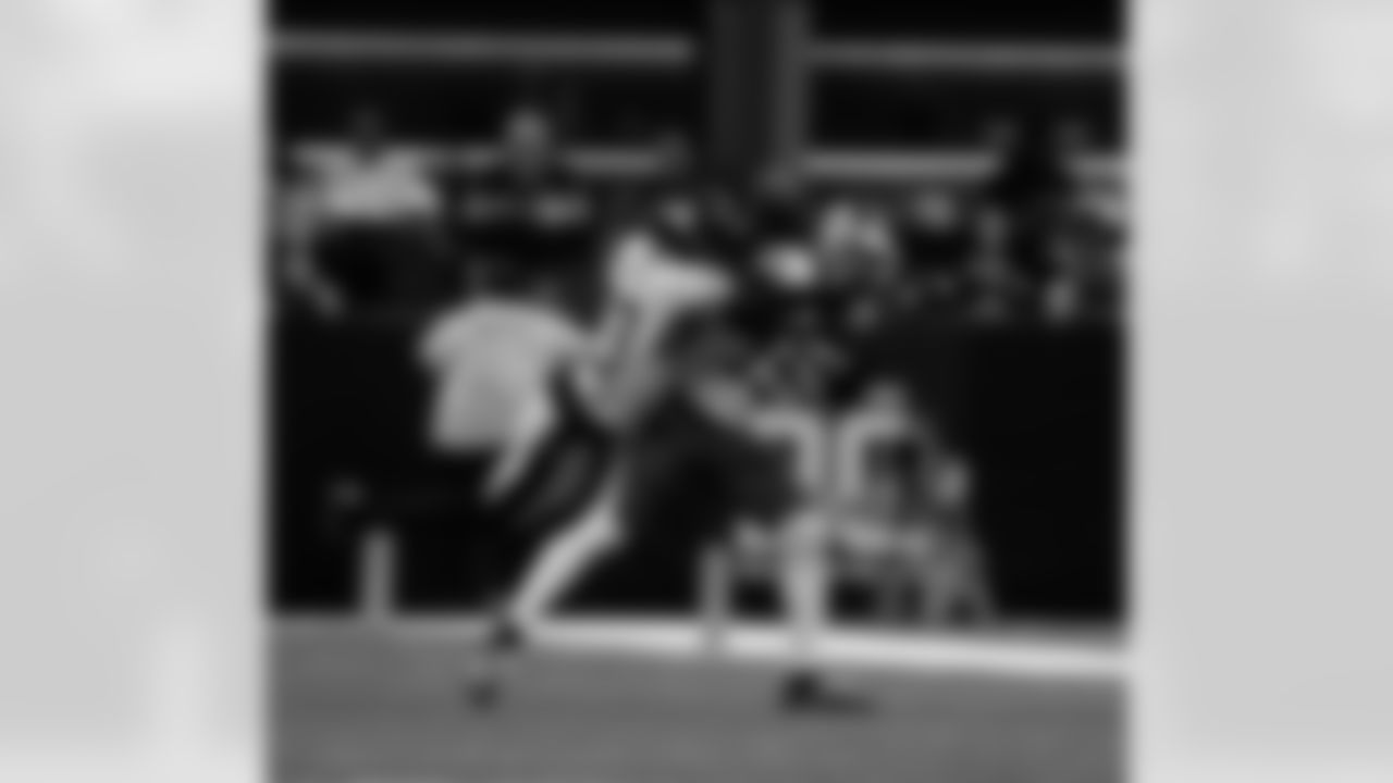 Check out the game action photos from the New Orleans Saints game against the New York Jets for Week 16 of the 2025 NFL season on Dec. 21, 2025 at the Caesars Superdome.