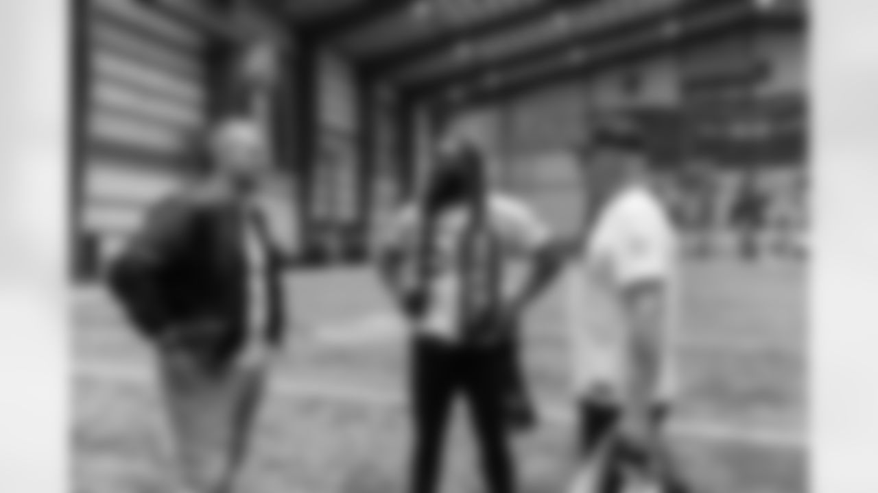 New Orleans Saints head coach Kellen Moore and Saints players welcomed the Paris Musketeers to the Ochsner Sports Performance Center on Saturday, November 22, 2025.