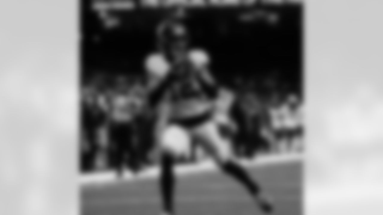 Check out the game action photos from the New Orleans Saints game against the New York Jets for Week 16 of the 2025 NFL season on Dec. 21, 2025 at the Caesars Superdome.