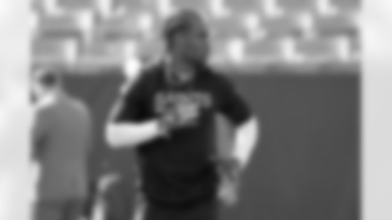 Check out the pregame photos from the New Orleans Saints game against the Carolina Panthers for Week 10 of the 2025 NFL season on Nov. 9, 2025 at Bank of America Stadium.