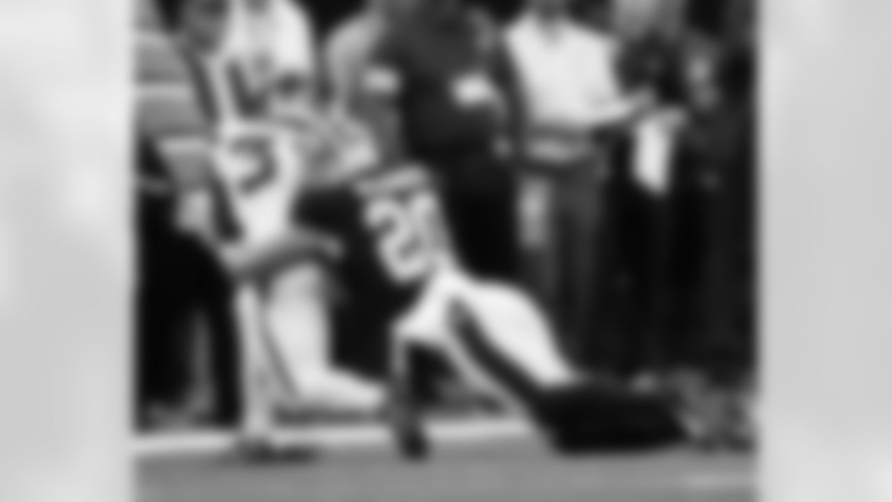 Check out the game action photos from the New Orleans Saints game against the Denver Broncos in Week 3 of the 2025 NFL preseason
