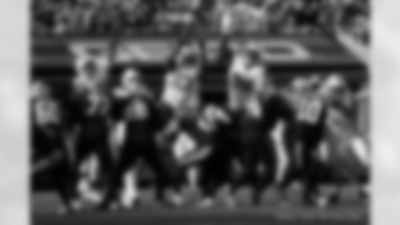 Check out the game action photos from the New Orleans Saints game against the Carolina Panthers for Week 10 of the 2025 NFL season on Nov. 9, 2025 at Bank of America Stadium.