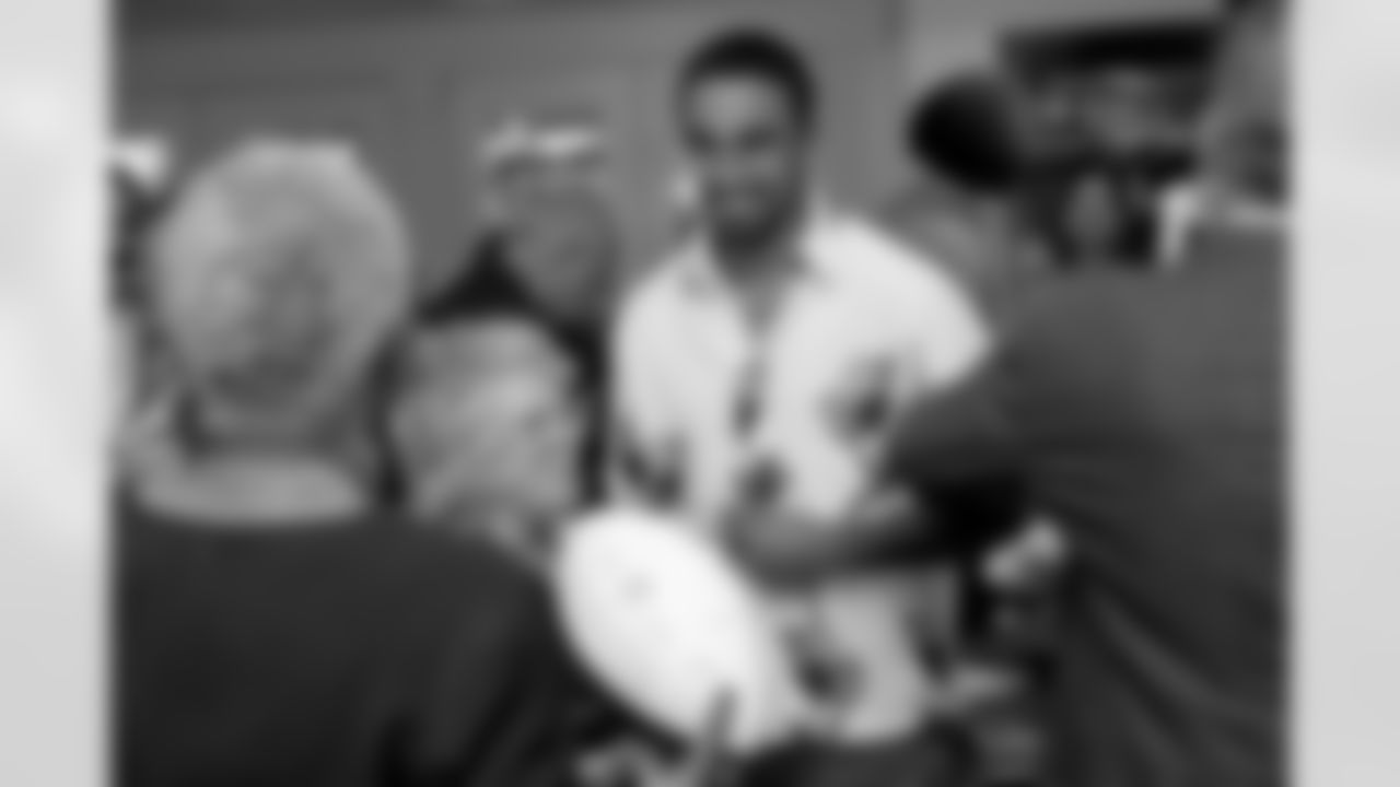 Saints linebacker Demario Davis and his Devoted Dreamers Foundation held their second annual "Dining for Dreams" event on Monday, October 13, 2025. Davis and his teammates served dinner to patrons to celebrate community, connection, and giving back.