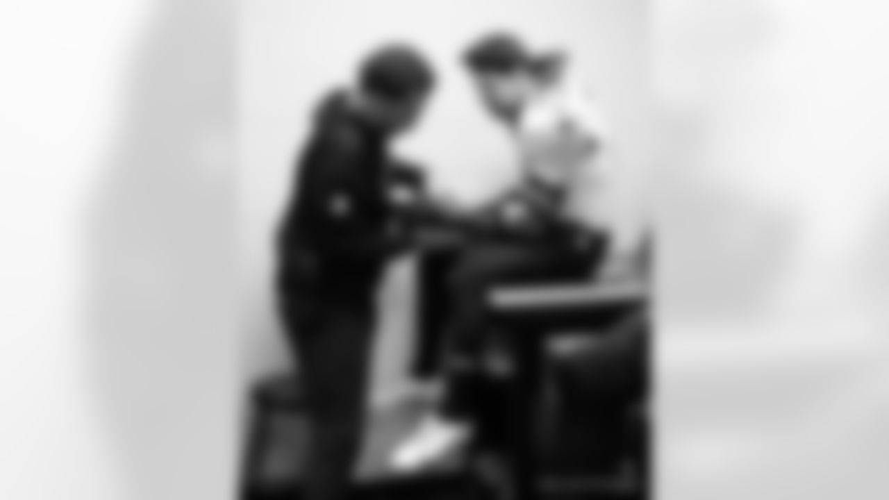 Check out the pregame photos from the New Orleans Saints game against the Tennessee Titans for Week 17 of the 2025 NFL season on Dec. 28, 2025 at Nissan Stadium.