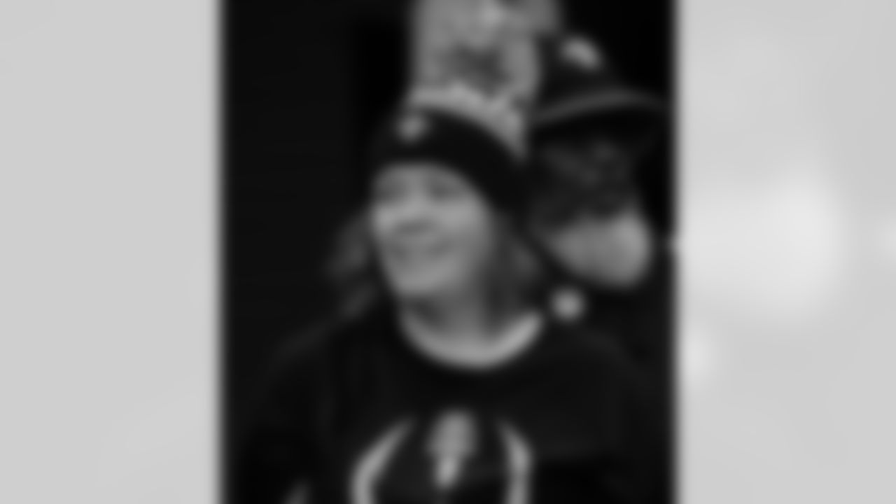 Check out the best fan photos during the New Orleans Saints game against the Atlanta Falcons for Week 18 of the 2025 NFL season on Jan. 4, 2026 at Mercedes-Benz Stadium.