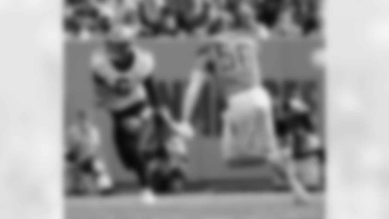 Check out the game action photos from the New Orleans Saints game against the Tennessee Titans for Week 17 of the 2025 NFL season on Dec. 28, 2025 at Nissan Stadium.