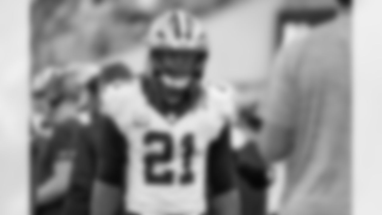 Check out the game action photos from the New Orleans Saints game against the Los Angeles Rams for Week 9 of the 2025 NFL season on Nov. 2, 2025 at SoFi Stadium.