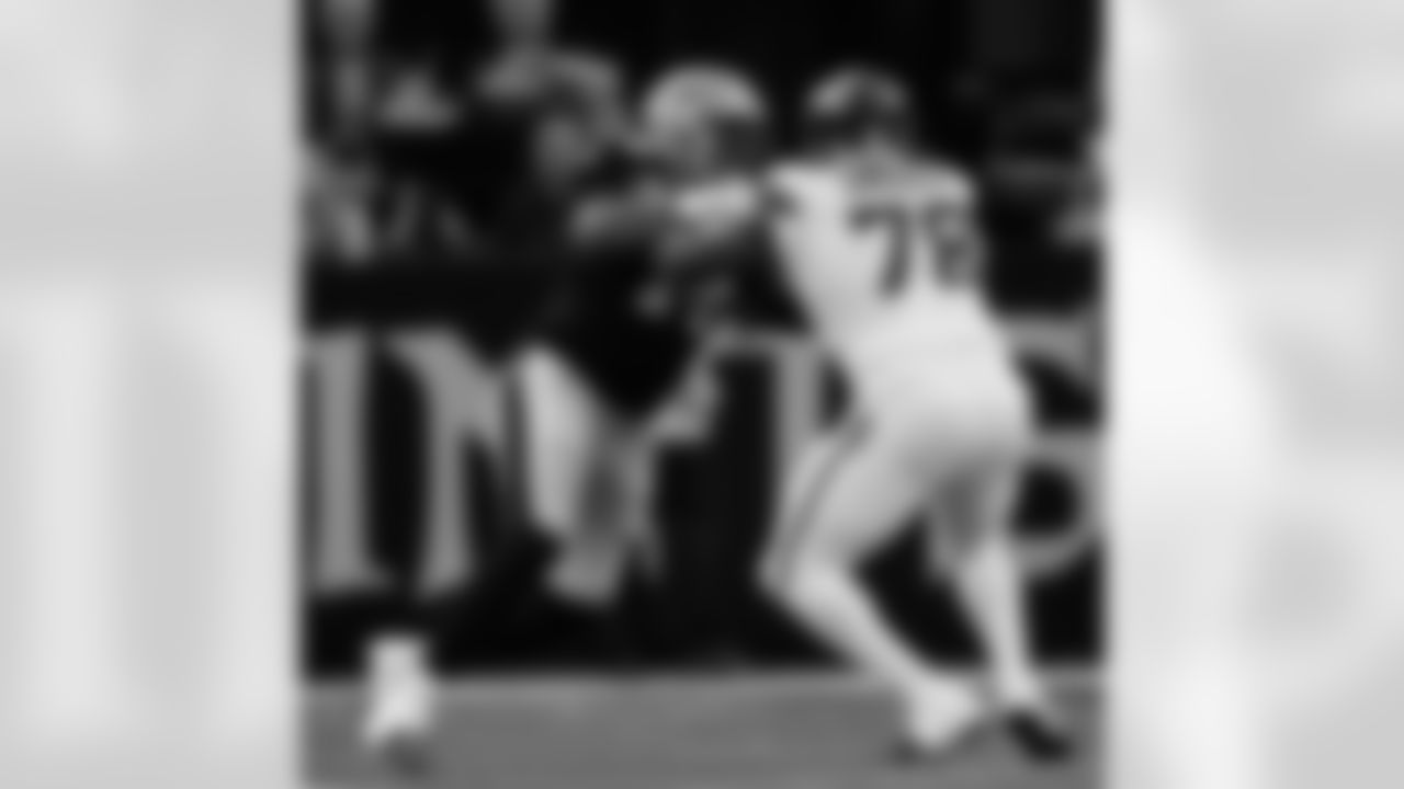 Check out the game action photos from the New Orleans Saints game against the Denver Broncos in Week 3 of the 2025 NFL preseason