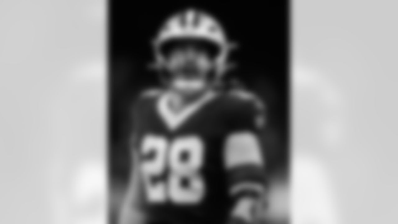 Check out the game action photos from the New Orleans Saints game against the Carolina Panthers for Week 15 of the 2025 NFL season on Dec. 14, 2025 at the Caesars Superdome.