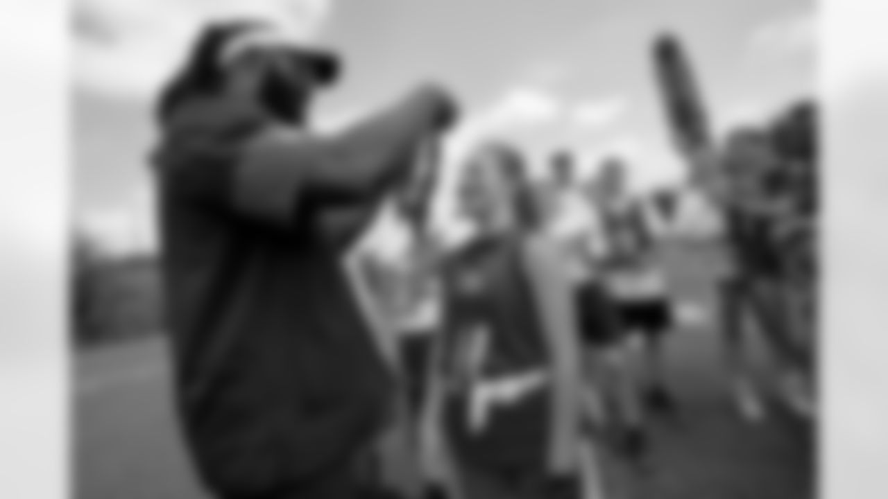 New Orleans Saints linebacker Demario Davis joined young athletes for a Play Football Experience and Flag Football clinic in Paris, France on Saturday, July 12, 2025.
