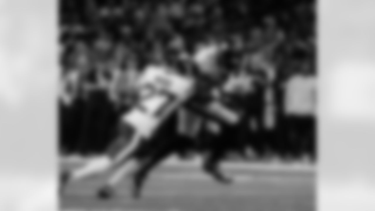 Check out the game action photos from the New Orleans Saints game against the New York Jets for Week 16 of the 2025 NFL season on Dec. 21, 2025 at the Caesars Superdome.