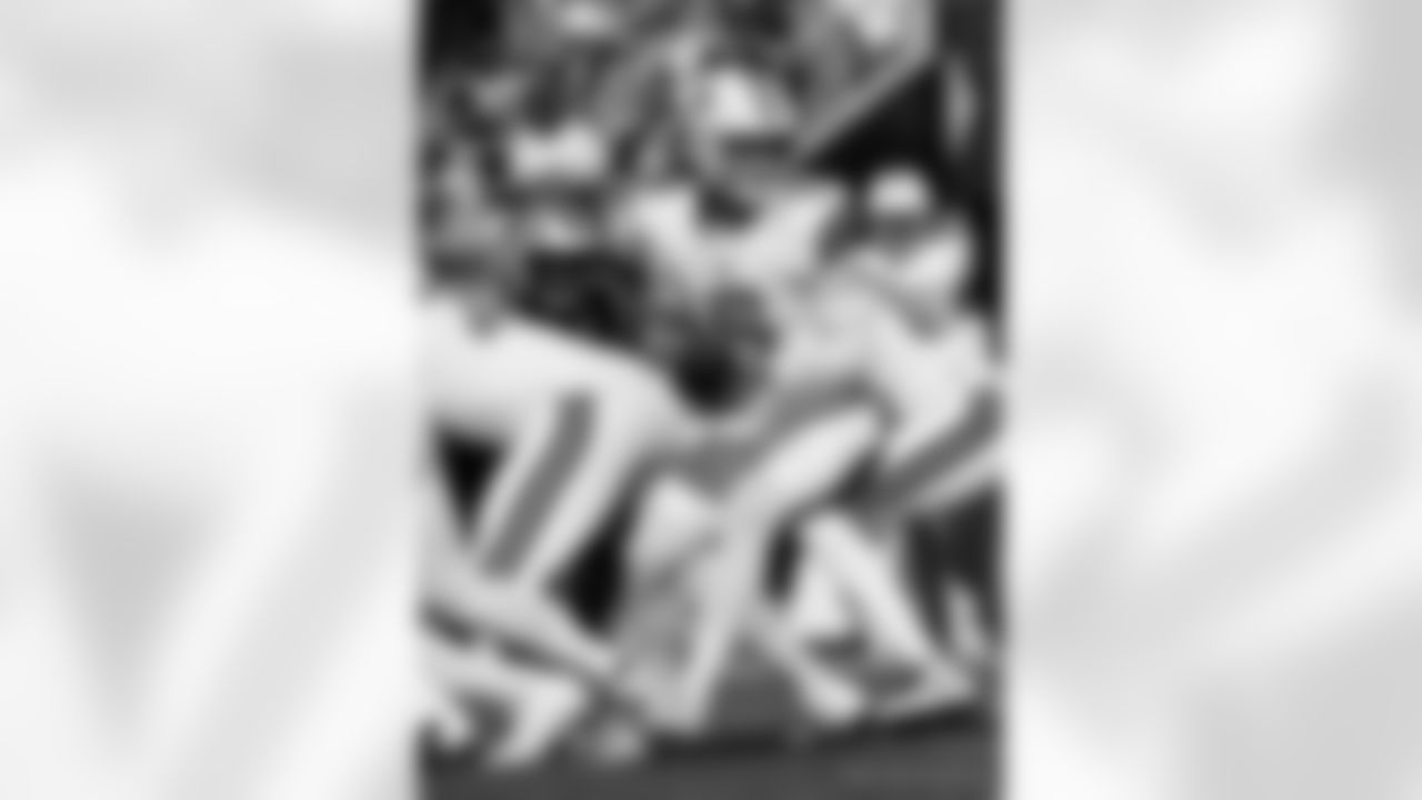 Check out the game action photos from the New Orleans Saints game against the Carolina Panthers for Week 10 of the 2025 NFL season on Nov. 9, 2025 at Bank of America Stadium.