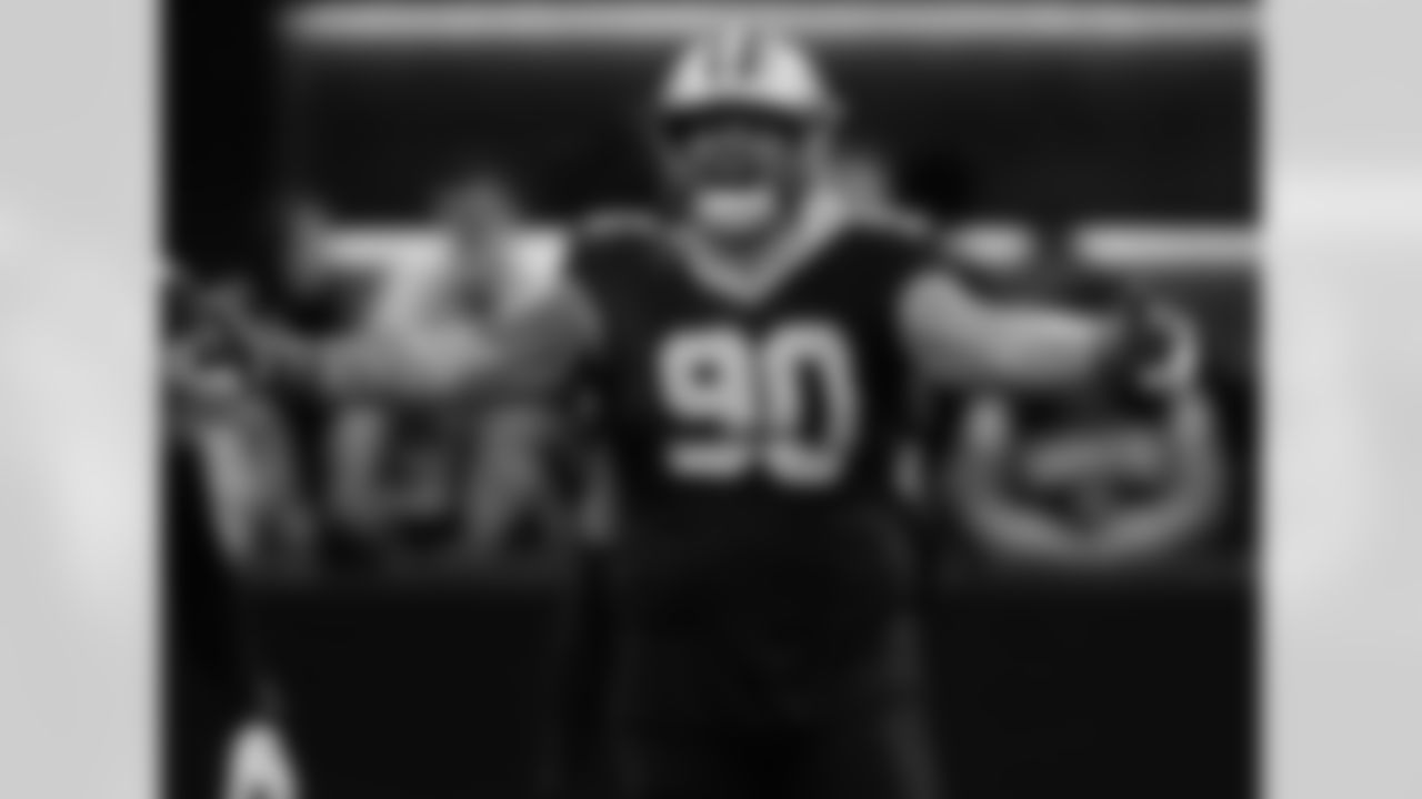 DT Bryan Bresee (90) celebrates during the New Orleans Saints game against the Carolina Panthers for Week 15 of the 2025 NFL season on Dec. 14, 2025 at the Caesars Superdome.